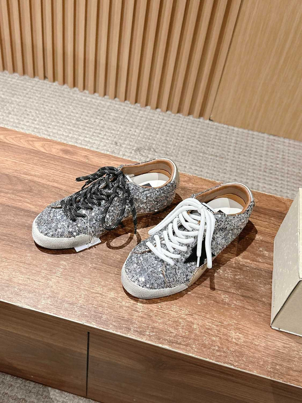Golden Goose Women's Spring/summer Fashion Casual Round Toe Lace Up Leather Low Top Sequined Shoes Thin Sole Design Everyday Versatile Casual Shoes #78511