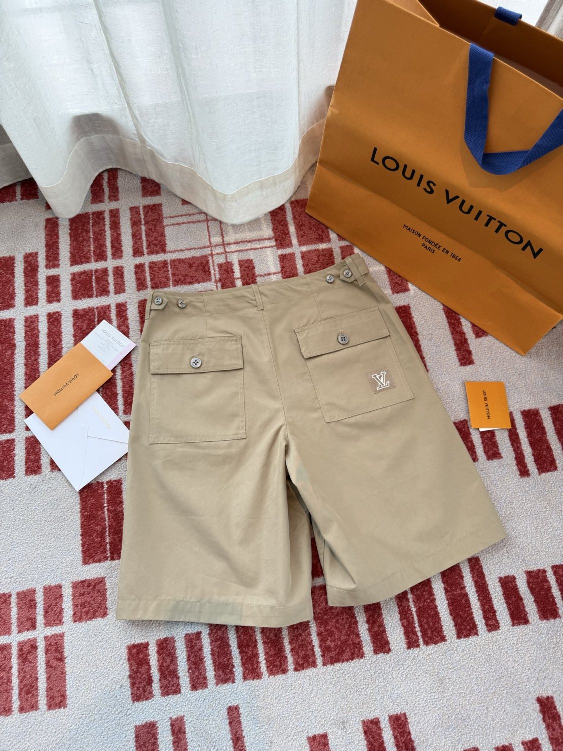 Louis Vuitton Men's and Women's Summer Solid Color Woven Letter Printed Cotton Casual Shorts #76459