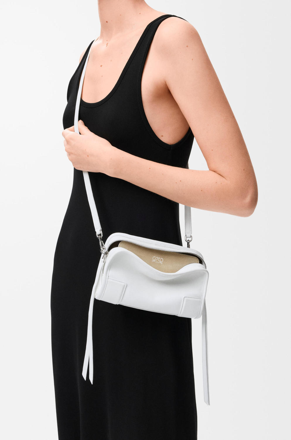 Loewe Mini Amazona 180 Handbag Shoulder Bag Crossbody Bags Minimalist Two-tone Suede Handbag Mini Square Bag A039AS4X12 #82973A