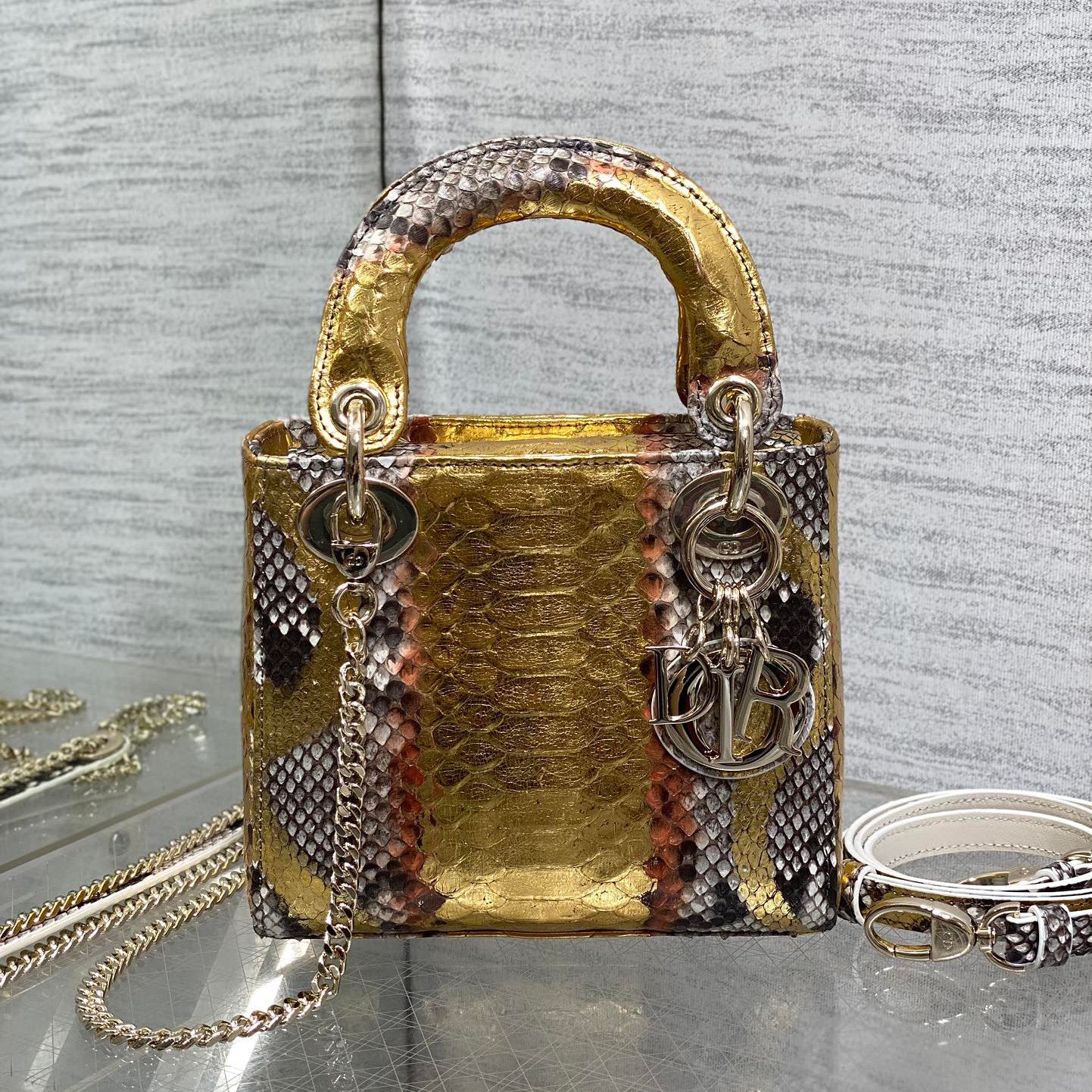 Dior Lady Women's Solid Color Metal Pendant Detachable Chain Shoulder Strap Snake Skin Single Shoulder Crossbody Handbag Bag Bags #77722