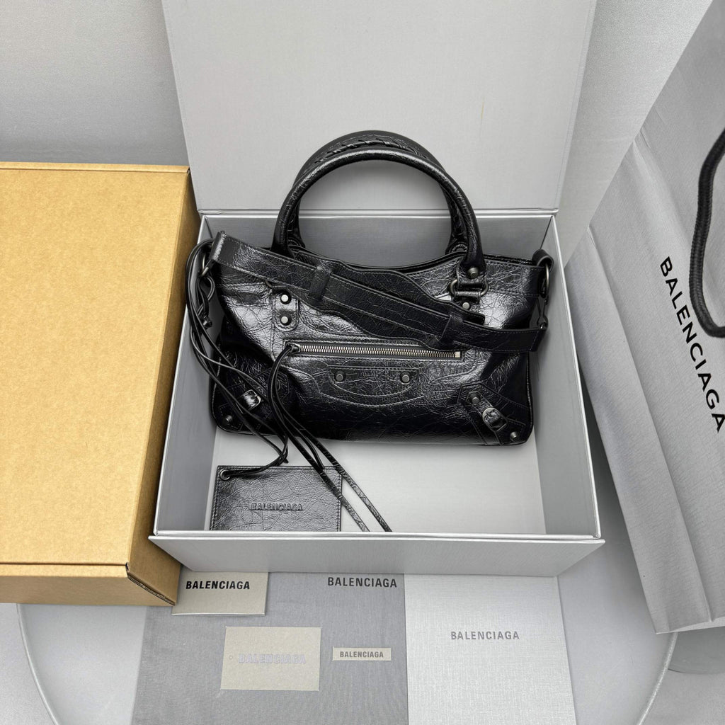 Balenciaga Women's Le City First Bag #333603