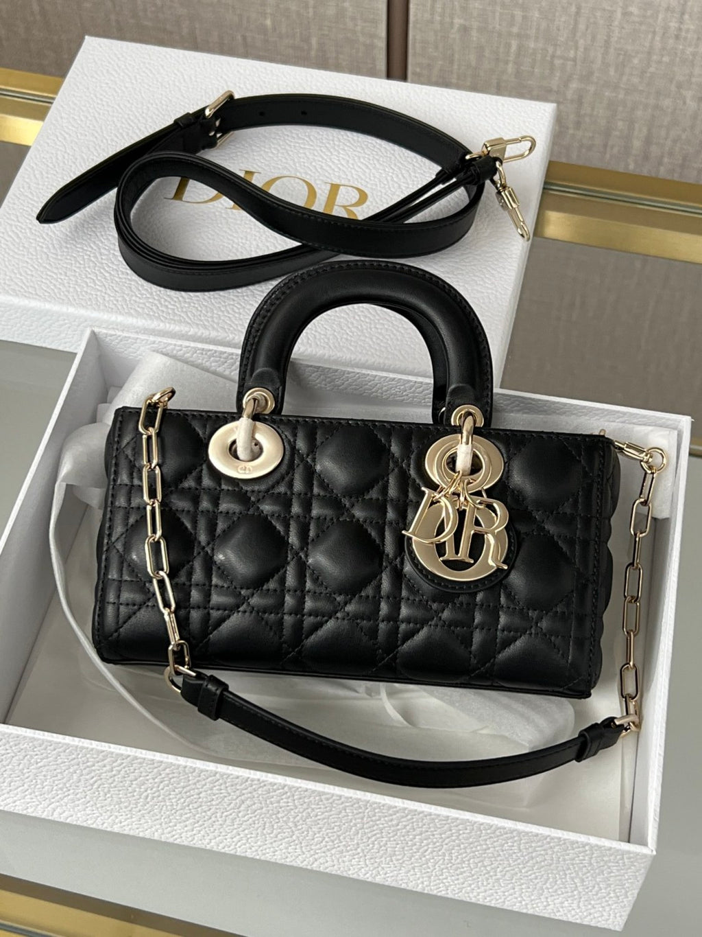 Dior Small Lady D-Joy Handbag In Black Matte Calfskin With Wicker-weave Pattern Pink Lambskin Princess Bag Elegant Crossbody Design Bags M0613ONGE_M900 #197191