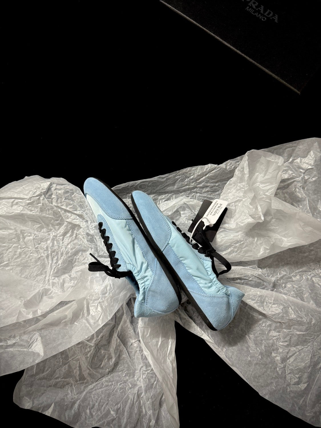 Prada Women's Solid-color Nylon Fabric And Suede Low-top Lace-up Training Shoes #77759