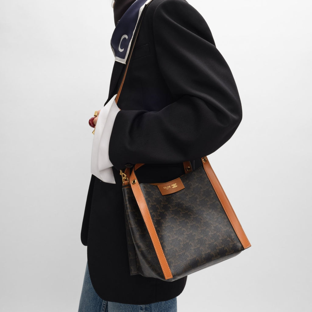 Celine Small Cube Bag Triomphe Canvas Brown 3-in-1 Shoulder Bag Monogram Square Bucket Bag Tote Bag Shoulder Bag Crossbody Bag Women's Handbag Lady #82768A