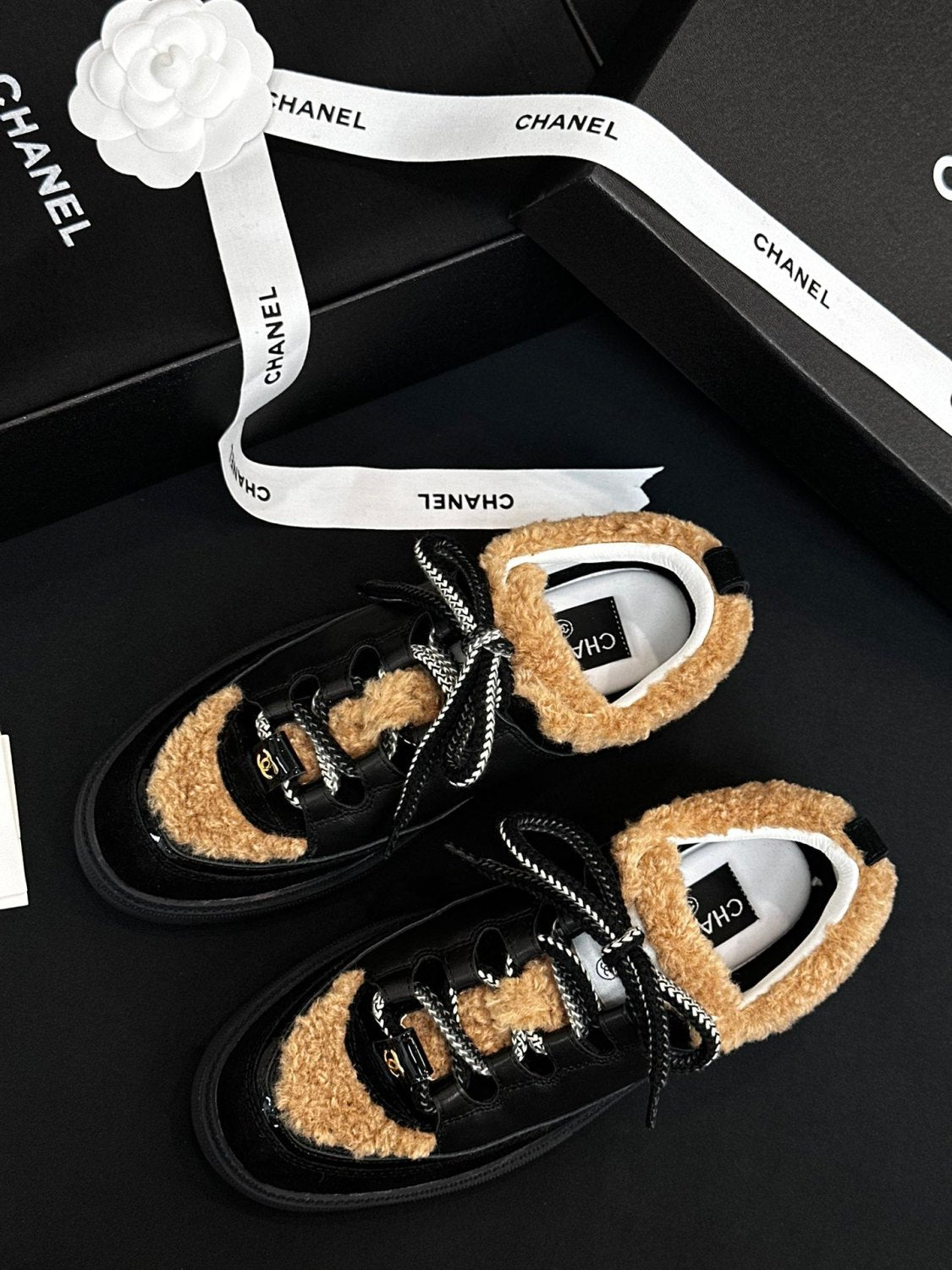 Chanel Women's Autumn/winter Color-Block Classic Fashion Round Toe Lace-up Low-top Leather Casual Shoes #78123