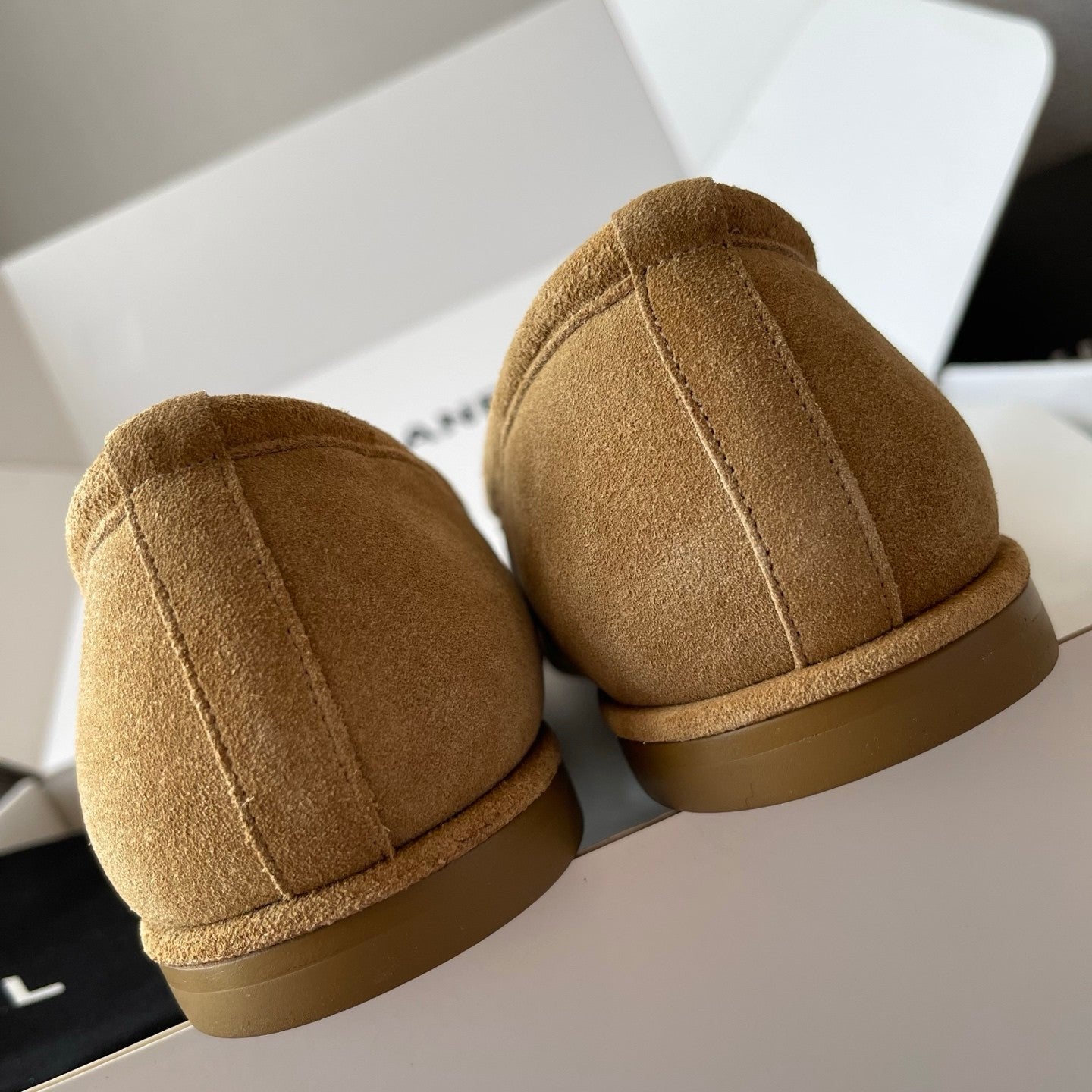 Chanel Women's Fall/Winter Logo Suede Solid-Color Round-Toe Low-Top Loafers Casual Flats Shoes #81589
