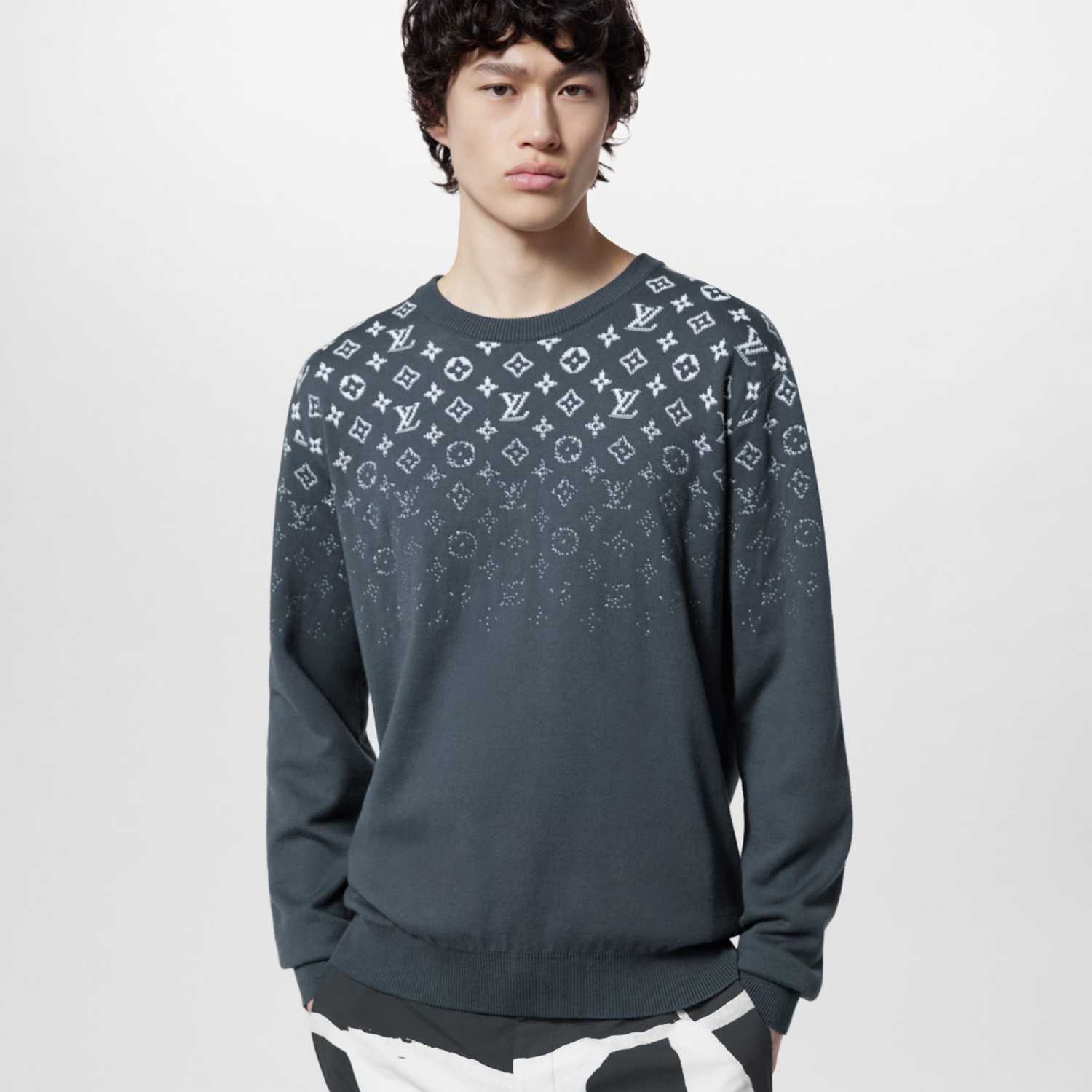 Louis Vuitton Men's Summer Gradient Cotton Hoodie CrewNeck Sweatshirt Pullover #97129