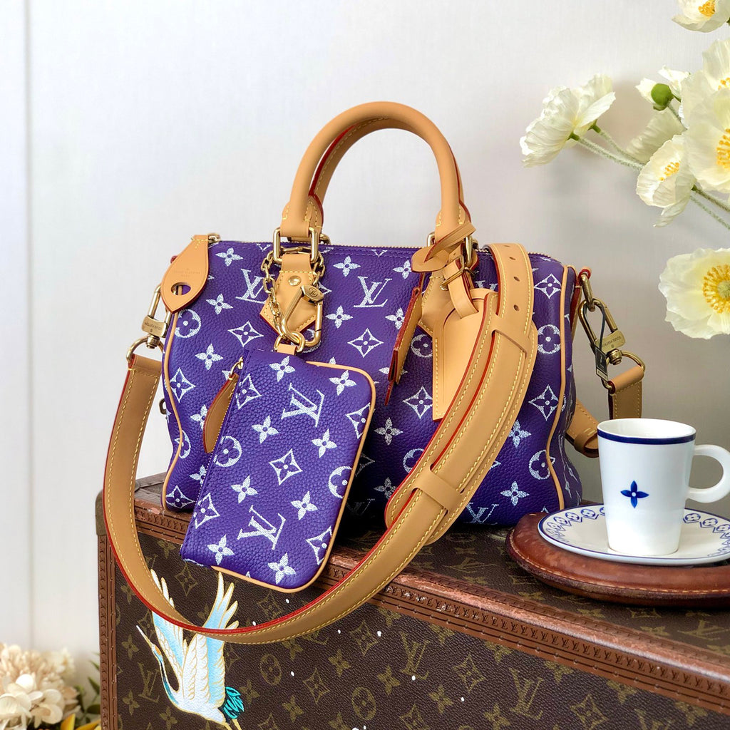 Louis Vuitton Women's Fashion Classic Grape Purple Logo Zipper Closure Leather Shoulder Bag Handbags In Small Medium And Large Sizes Crossbody Bag Bags #78655