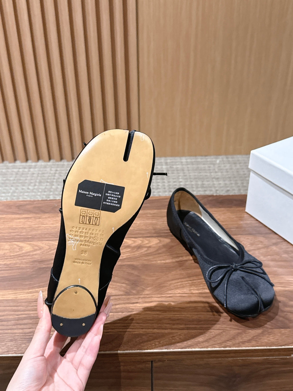 Maison Margiela Ballet Strappy Shoes Tabi Ballerina #383031