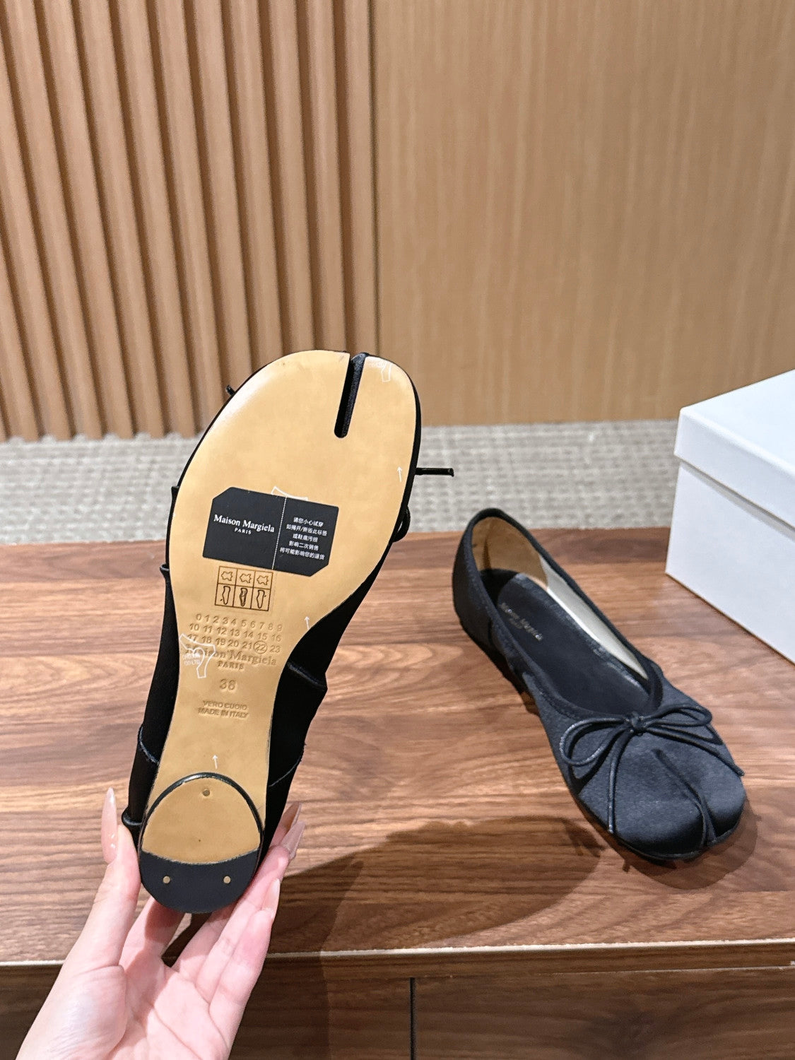 Maison Margiela Ballet Strappy Shoes Tabi Ballerina #383031