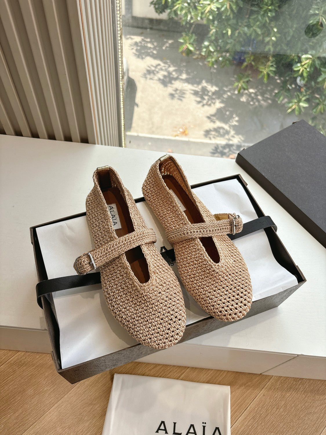 Alaia Ballet Flats In Knitted Lurex Women's Summer Solid Color Round Toe Fashion Modern Buckle Flats  Shoes Ngvp  #1635