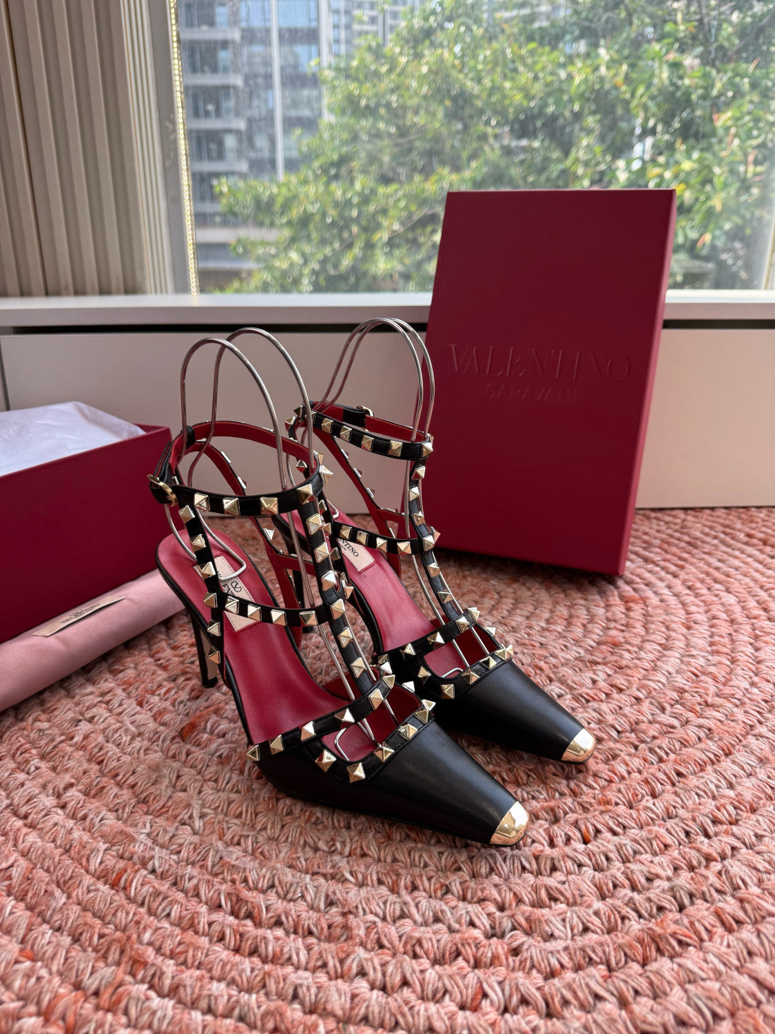 Valentino Rockstud Kidskin Pumps 100mm for Woman #385071