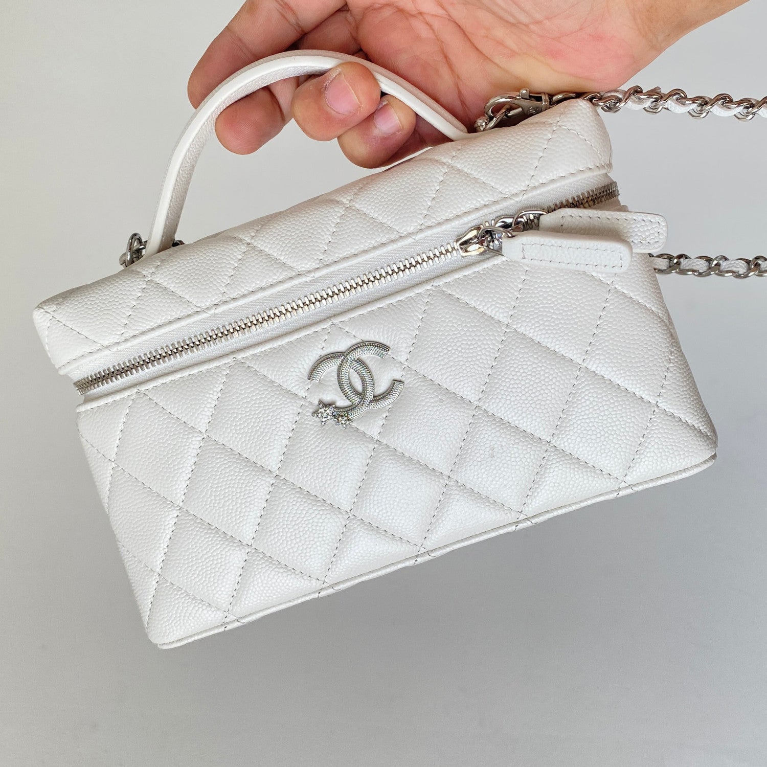 Chanel Women's Fashion Classic Solid Color Diamond Quilted Logo Leather Zipper Chain Shoulder Bag Crossbody Bag Bags AS5740-B22144-94305 #79348