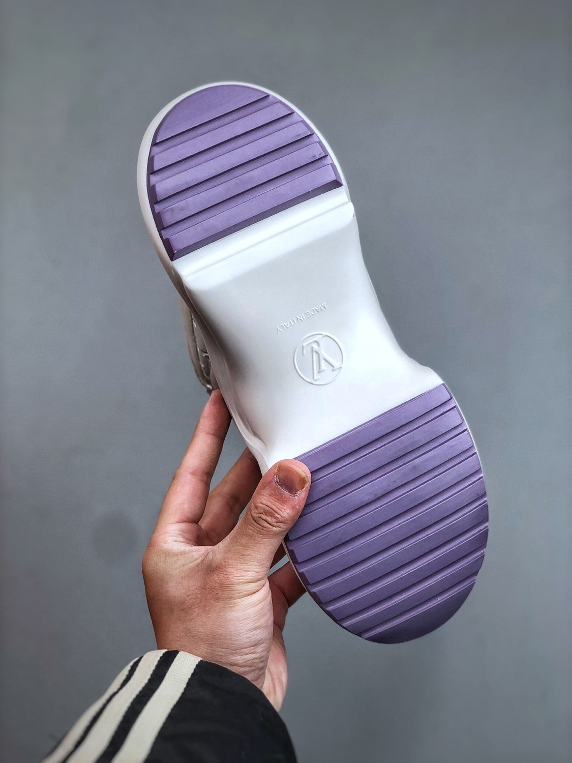 LOUIS VUITTON  LV Archlight Sneaker #376331