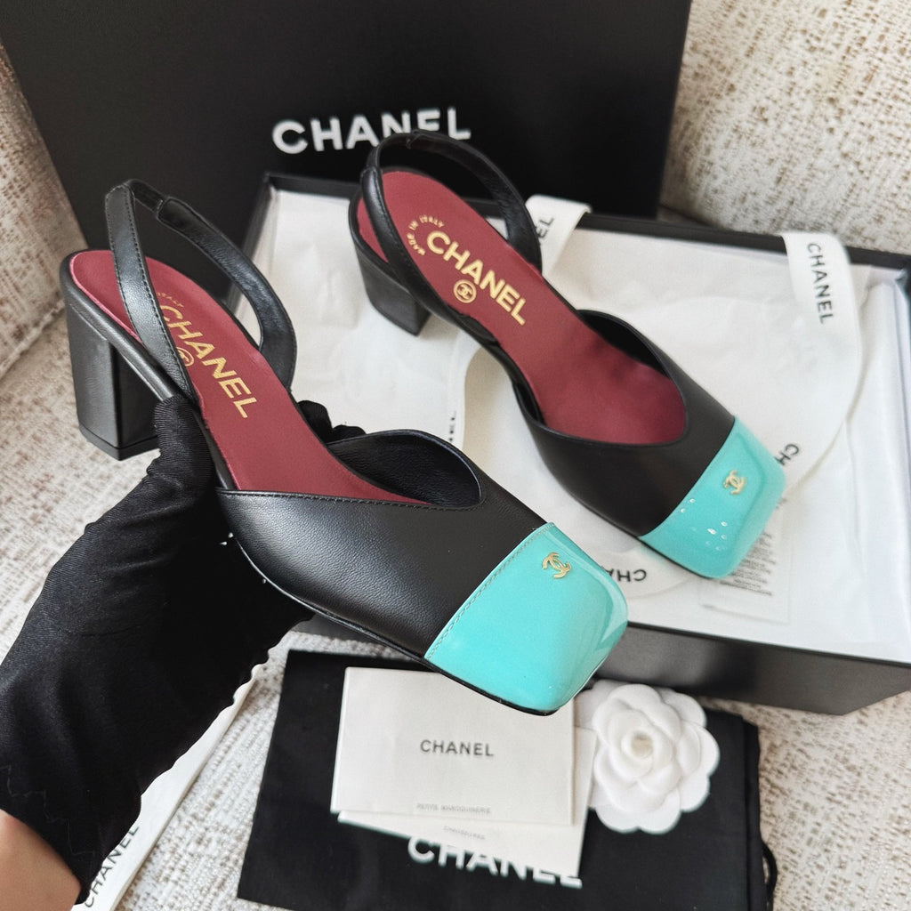 CHANEL Pumps Lambskin Patent Calfskin Black Green 6.5 CM #380111