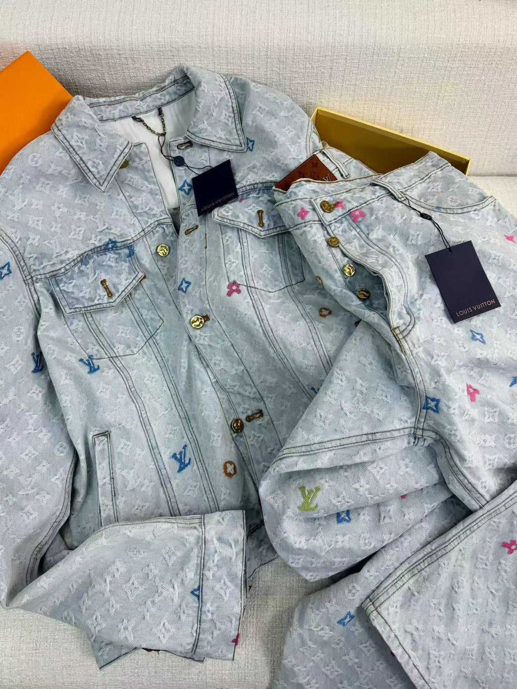 Louis Vuitton Men's Autumn And Winter Light Blue Logo Letters Embroidered Lapel Single Breasted Long Sleeved Denim Jacket Pocket Jeans Pants Set Suit #99427