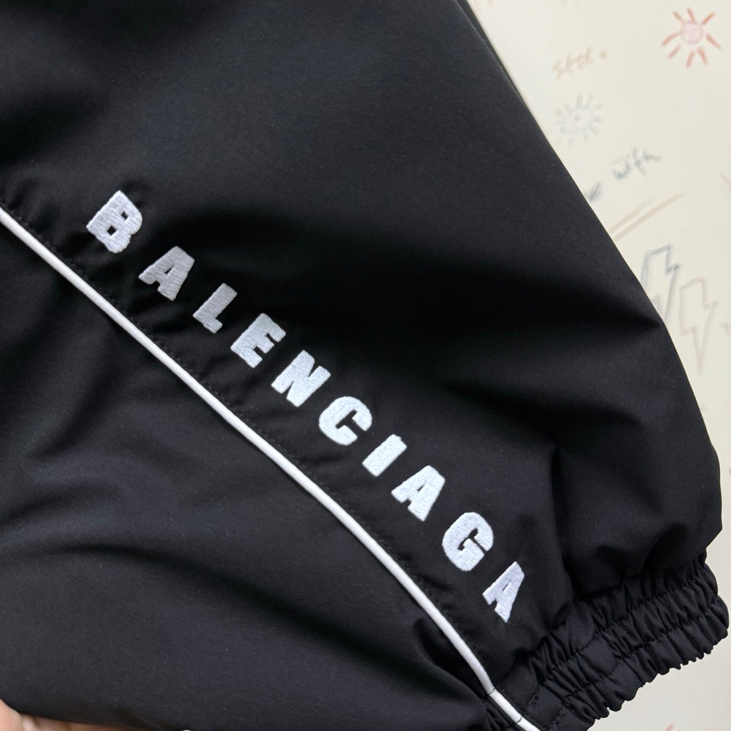 Balenciaga  25SS Airy Quilted Short Jacket Broad Shoulders Silhouette Short Jacket #332721