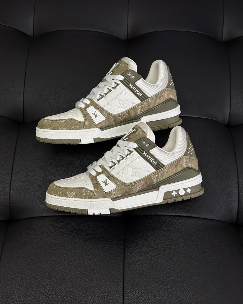 Louis Vuitton Men's LV Trainer Sneakers Four Seasons Retro Colorblocking Grained Cowhide Leather Mesh Round Toe Lace-Up Low Casual Shoes #81323