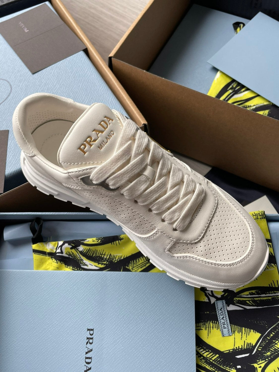 Prada Men's And Women's Spring/Summer Fashion Casual Round Toe Lace Up Enamel Triangle Metal Logo Leather Low Top Casual Sneakers  Shoes #78337