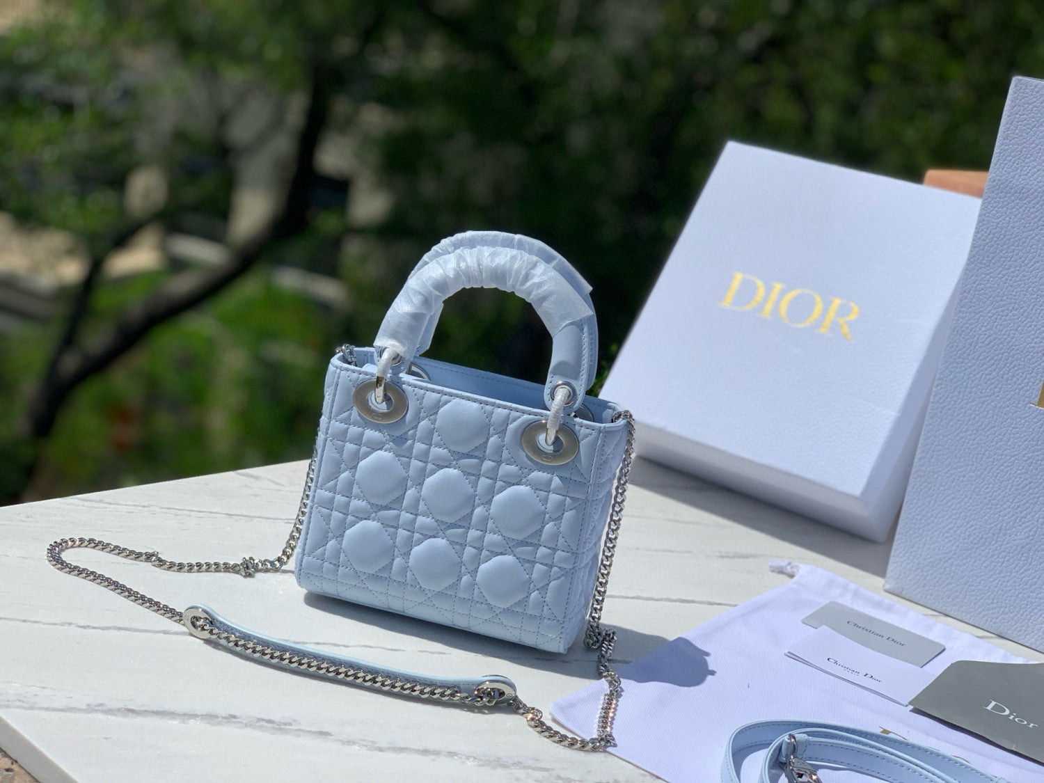 Dior Lady Women's Fashion Classic Logo Embroidered Leather Silver Buckle Lady D Bag Shoulder Bag Tote Chain Bag Bags M0505PNGE-M26Z #78476