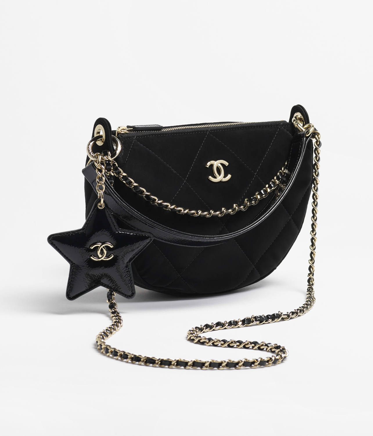 Chanel Chain Handbag Velvet Texture #333647