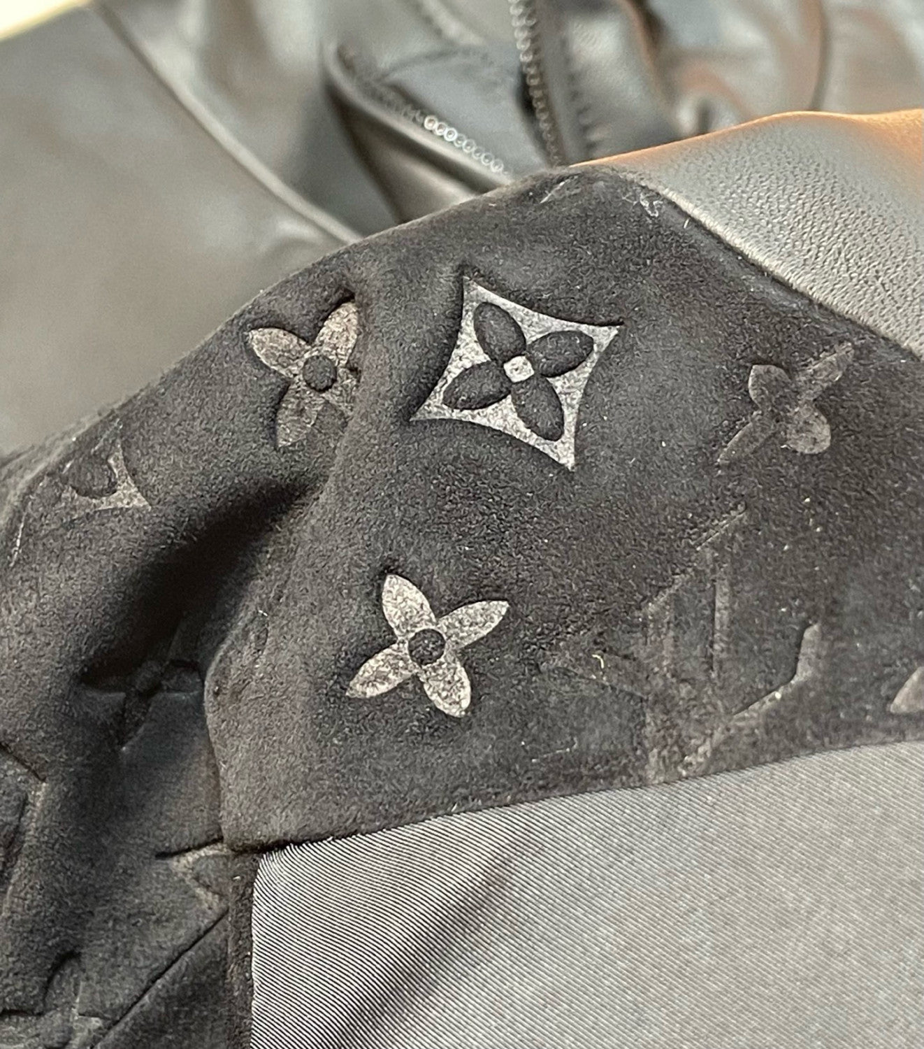 Louis Vuitton Men's Spring/summer Casual Fashion Solid Color Logo Embossed Zipper Cuff Elastic Mixed Leather Sports Jacket #78366