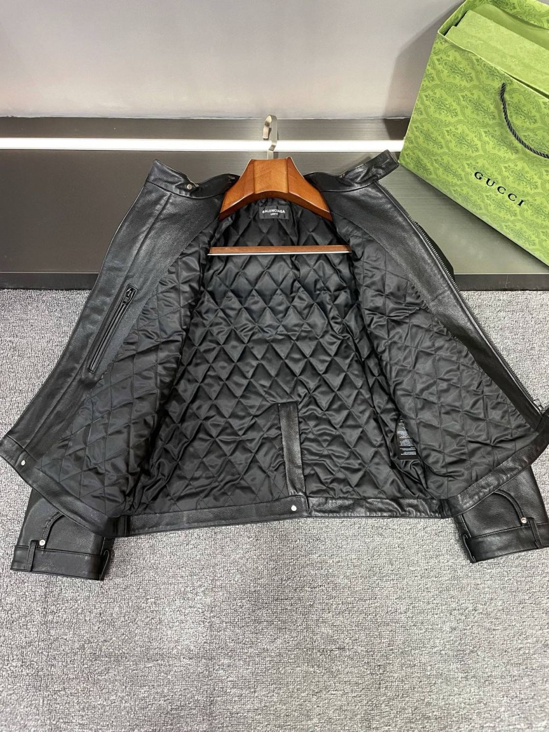 Balenciaga 25FW Cowhide Jacket Bew Double Zipper Ribbed Cuffs Leather Jacket Loose Version #332836