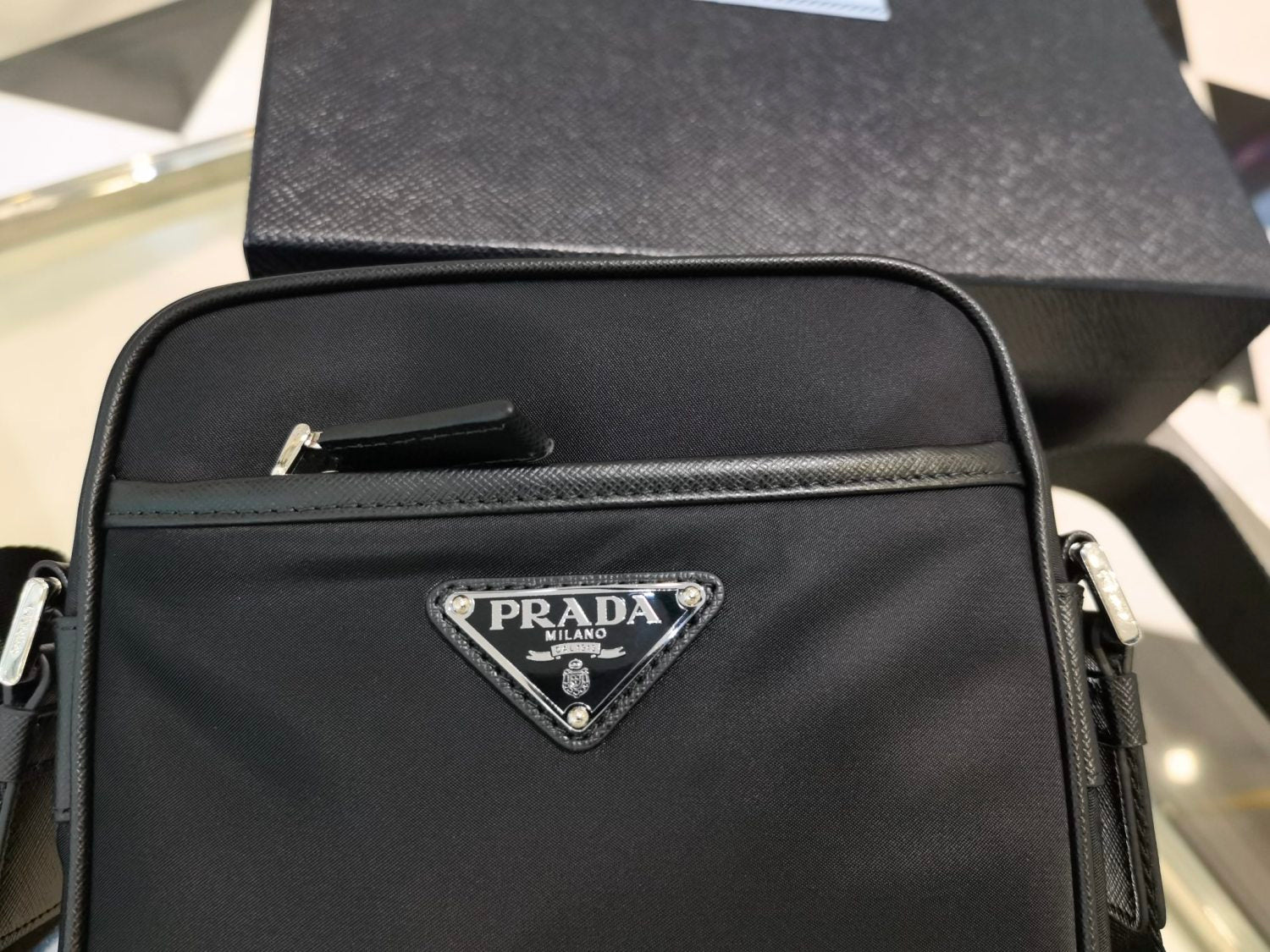 Prada Re-Nylon And Saffiano Men's And Women's Solid Color Fashion Casual Logo Triangle Emblem Minimalist Stylish Nylon Crossbody Bag Shoulder Bag Bags #79176