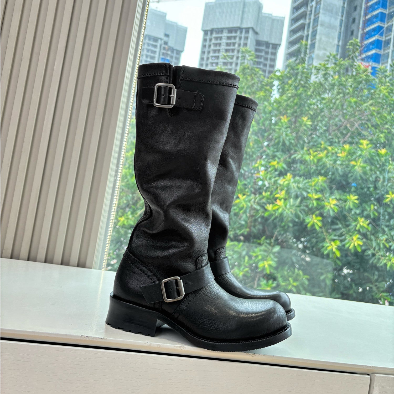 Prada Women's Fall/Winter Fashion Classic Solid Color Leather Round Toe Slip On Chelsea Boots with Creased Details Rider Boots Shoes #78914