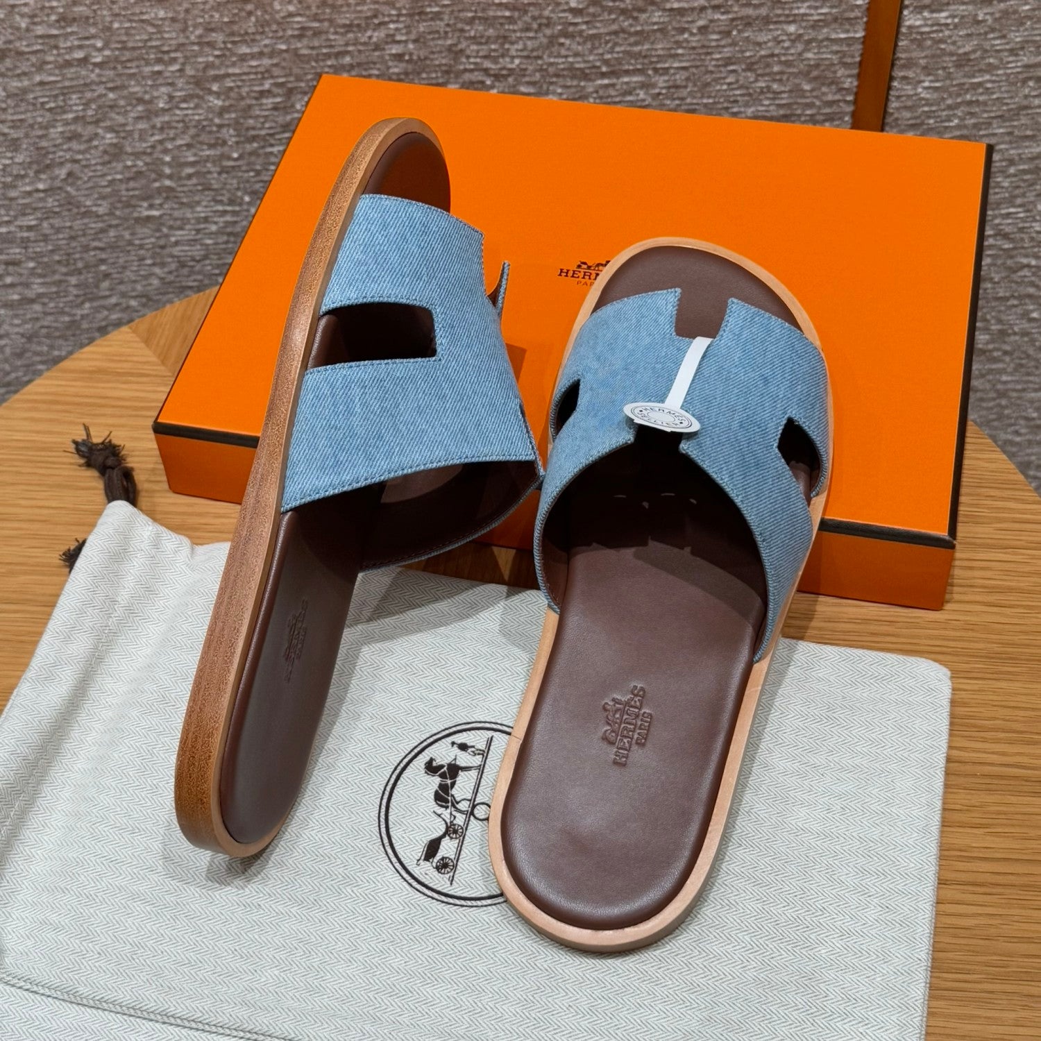Hermes  Men's Summer Izmir Sandals Embroidered Leather Cowboy Round Toe Flat Casual Slippers Shoes #81317