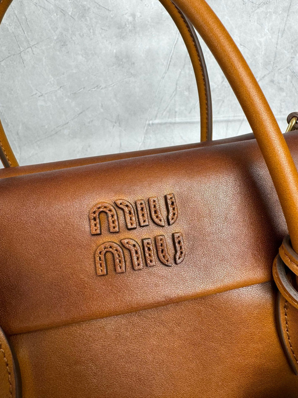 MiuMiu Jang Won-young Leather Double-sided flap Vintage handbag Shoulder bag bags #194095