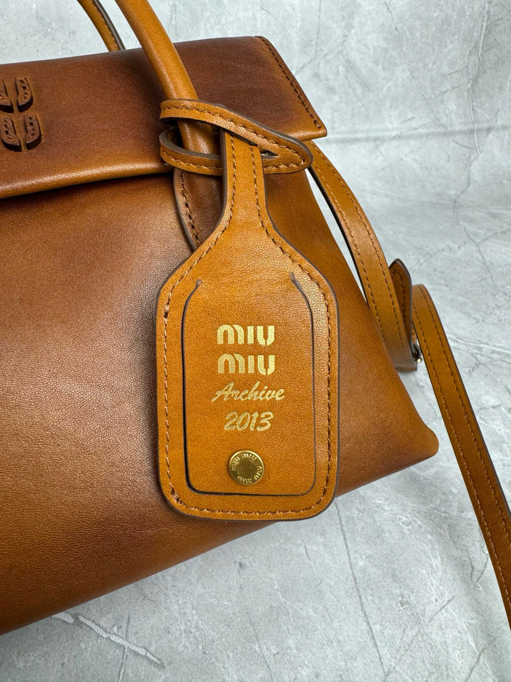 MiuMiu Jang Won-young Leather Double-sided flap Vintage handbag Shoulder bag bags #194095