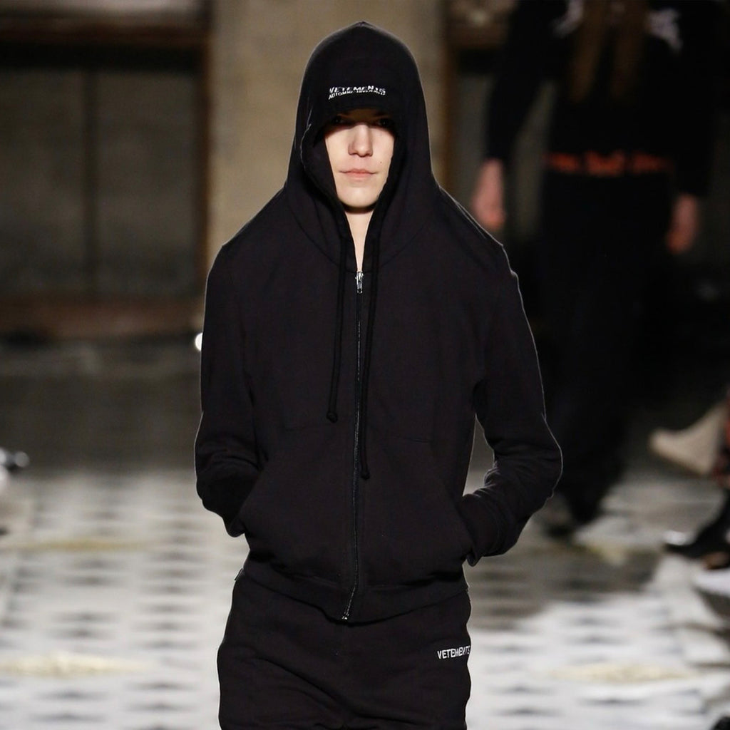 Vetements Men's Dark Style Pistol Print High Street Trend  Loose Pullover Hoodie Spring And Autumn Fashion Embroidered Letter Sweatshirt Ngvp #9982