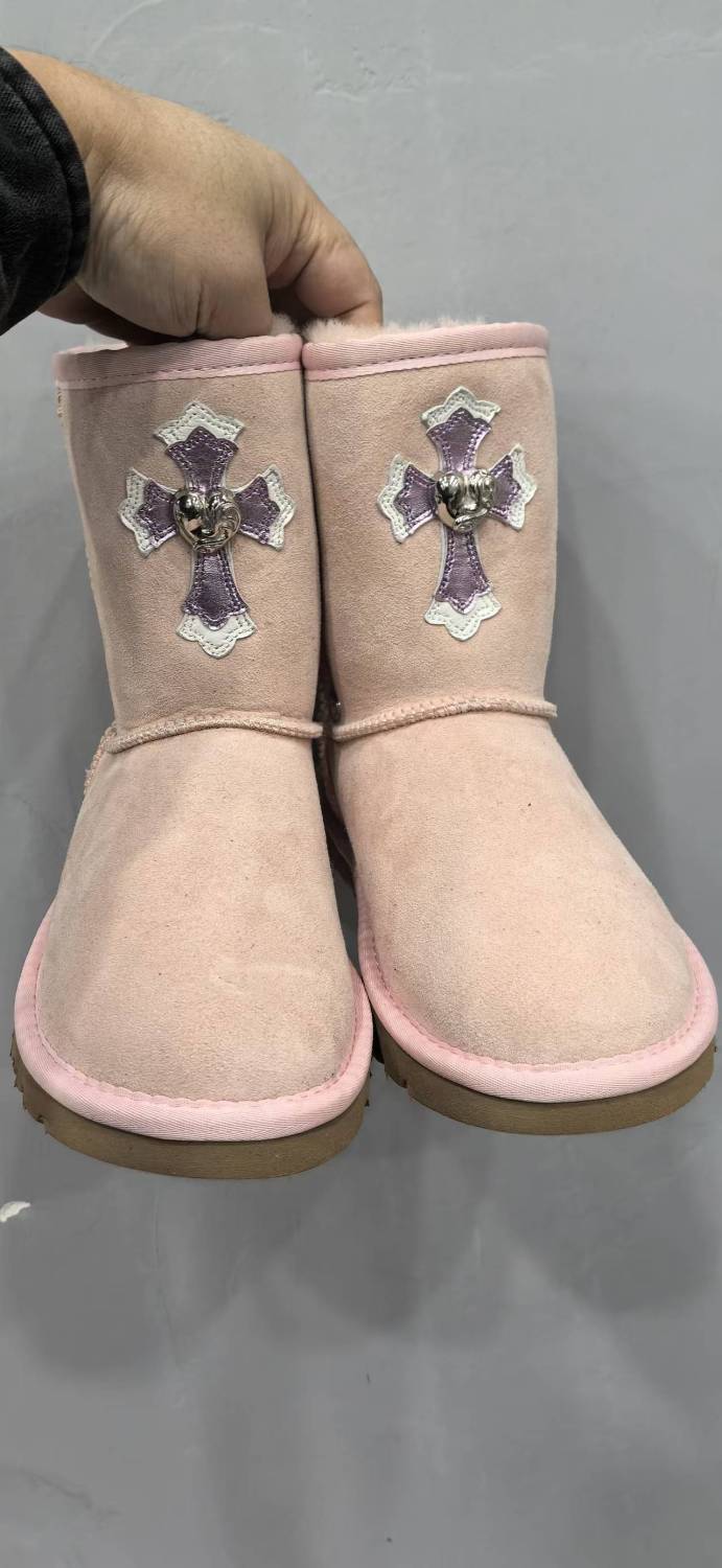 Chrome Hearts Winter New Winter Snow Boots For Men And Women Mid-tube Boots Cross-cotton Shoes Fashionable And Trendy Casual Warm Pink Boots  #195122