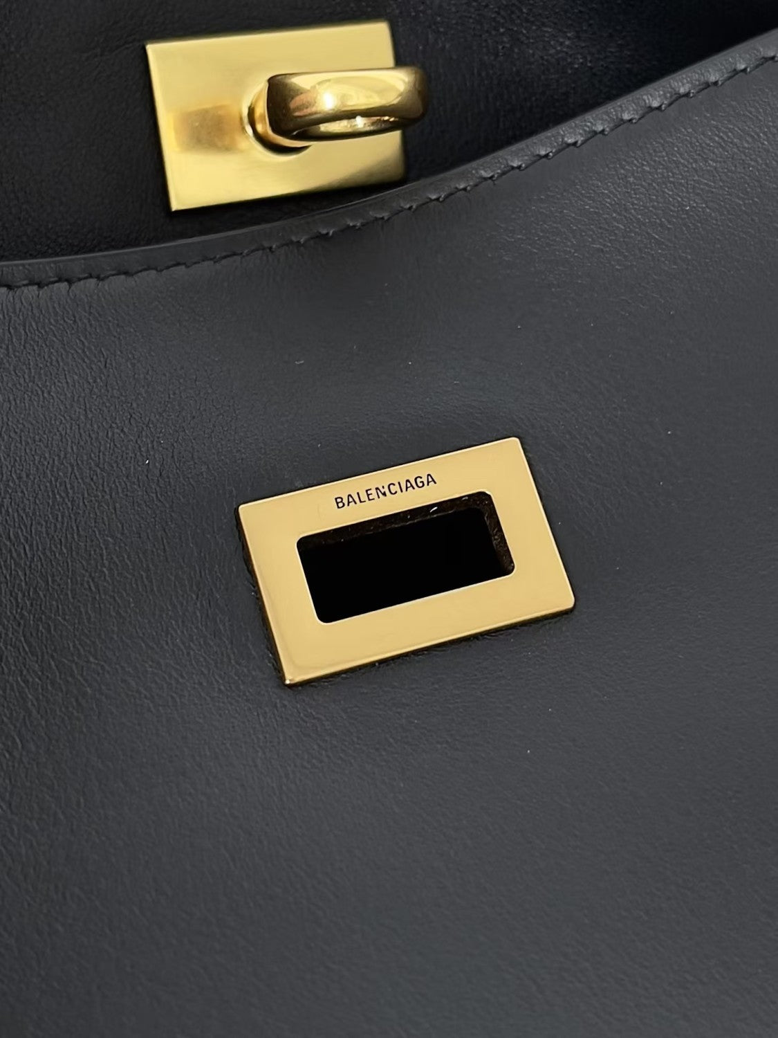 Balenciaga Women's Bel Air Series Leather Shoulder Bag Small Solid Color Tote Bag Bags 8106802ABAV1000 Ngvp #9929