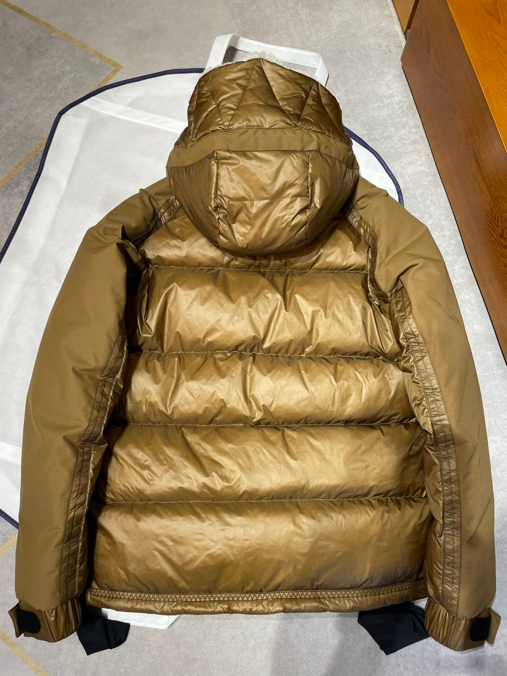 Moncler Men's Autumn and Winter Solid Color Splicing Hooded Zipper Long Sleeve Puffer Down Jacket #73647