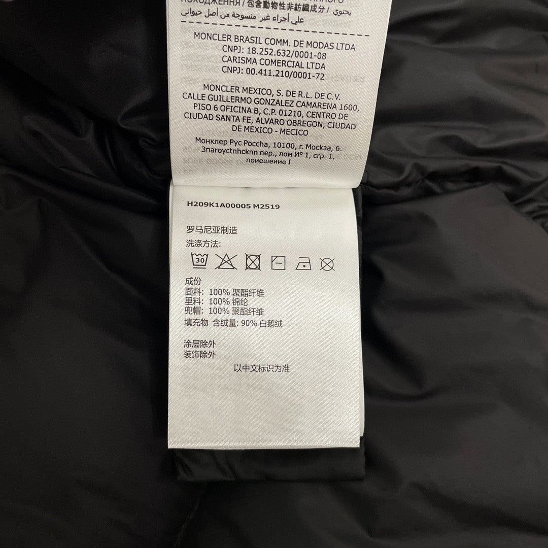 Moncler Black Hooded Down Jacket #22155