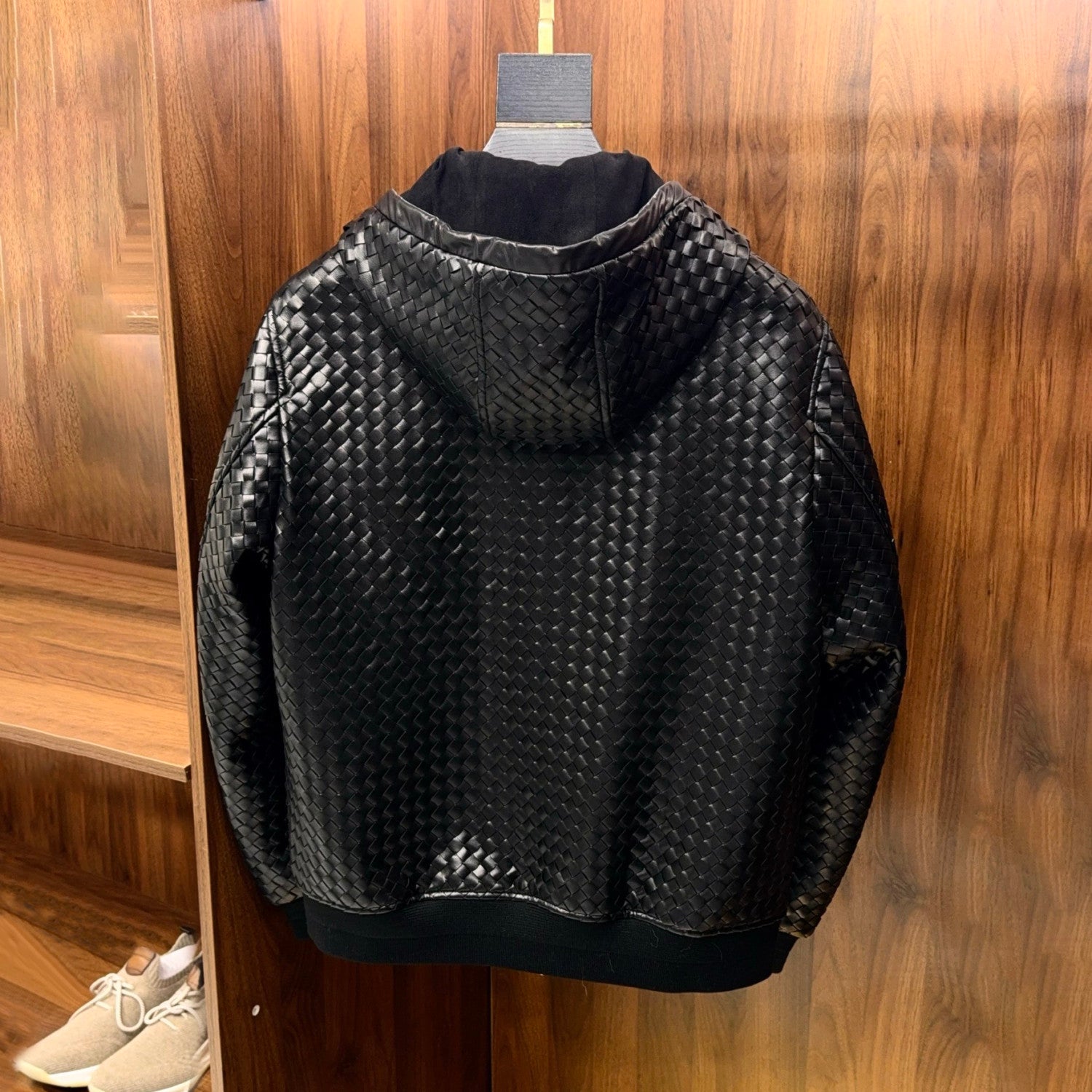 Bottega Veneta Men's And Women's Spring/Fall Fashion Casual Solid Color Hooded Zipper Shearling Hand Knitted Hooded Jacket with Large Pockets Leather Jacket Outerwear Jacket #78991