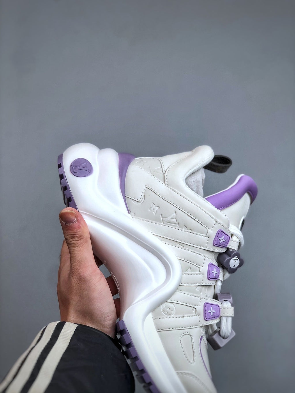 LOUIS VUITTON  LV Archlight Sneaker #376331