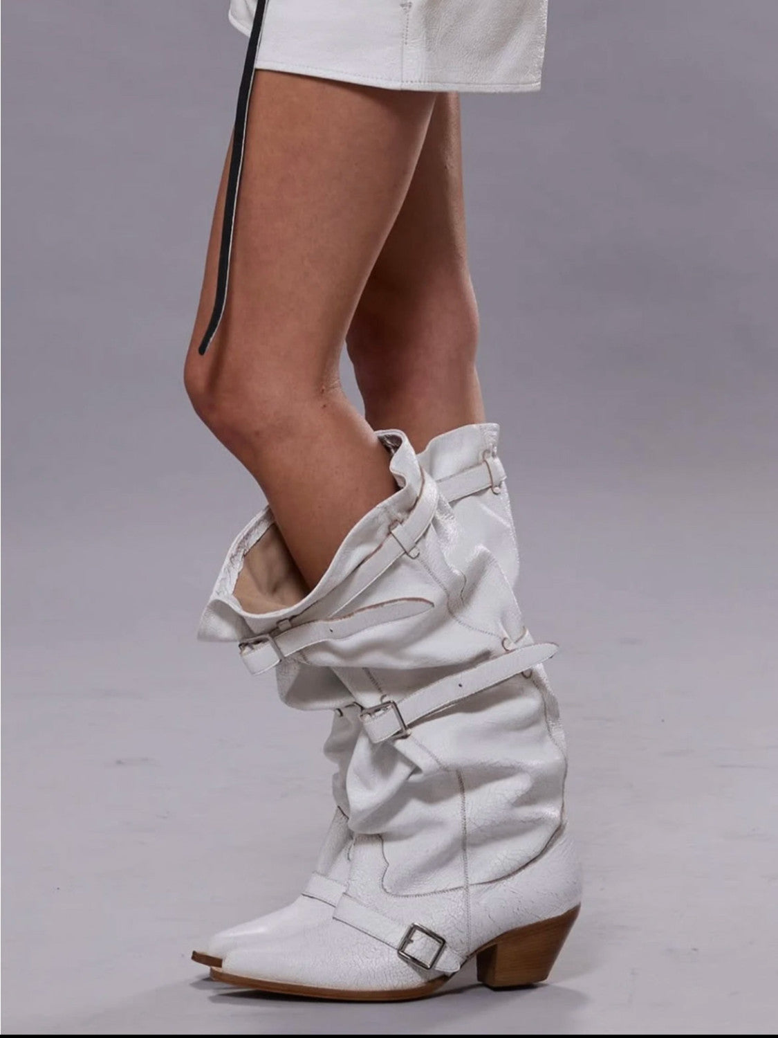 RRR-123 Women's Segment Buckle Strap Vintage Cowboy Stacked Boots Autumn And Winter Solid Color Leather Tall Boots Casual Shoes Heel High 5cm Ngvp #1837
