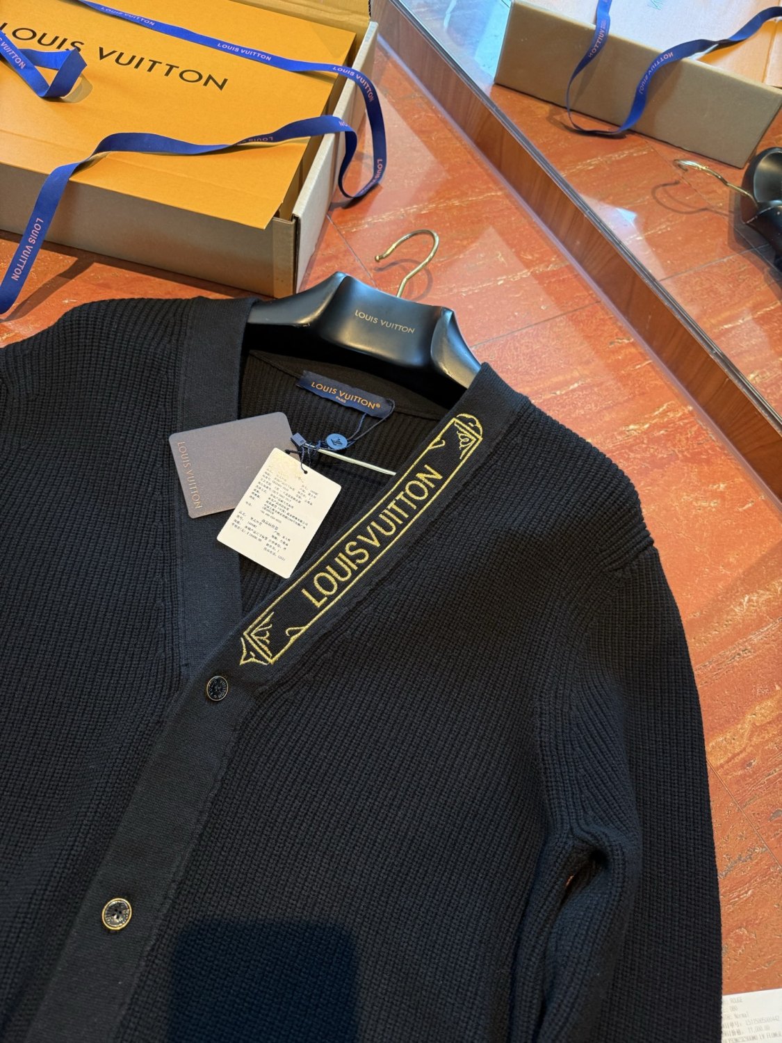 Louis Vuitton Men's Spring And Fall V-Neck Logo Embroidery Single-Breasted Long-Sleeved Solid Color Cotton Blend Cardigan #81267