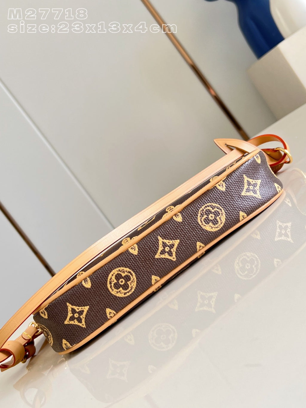 LOUIS VUITTON Pochette Accessoires Monogram Canvas Bags M27718 #377233