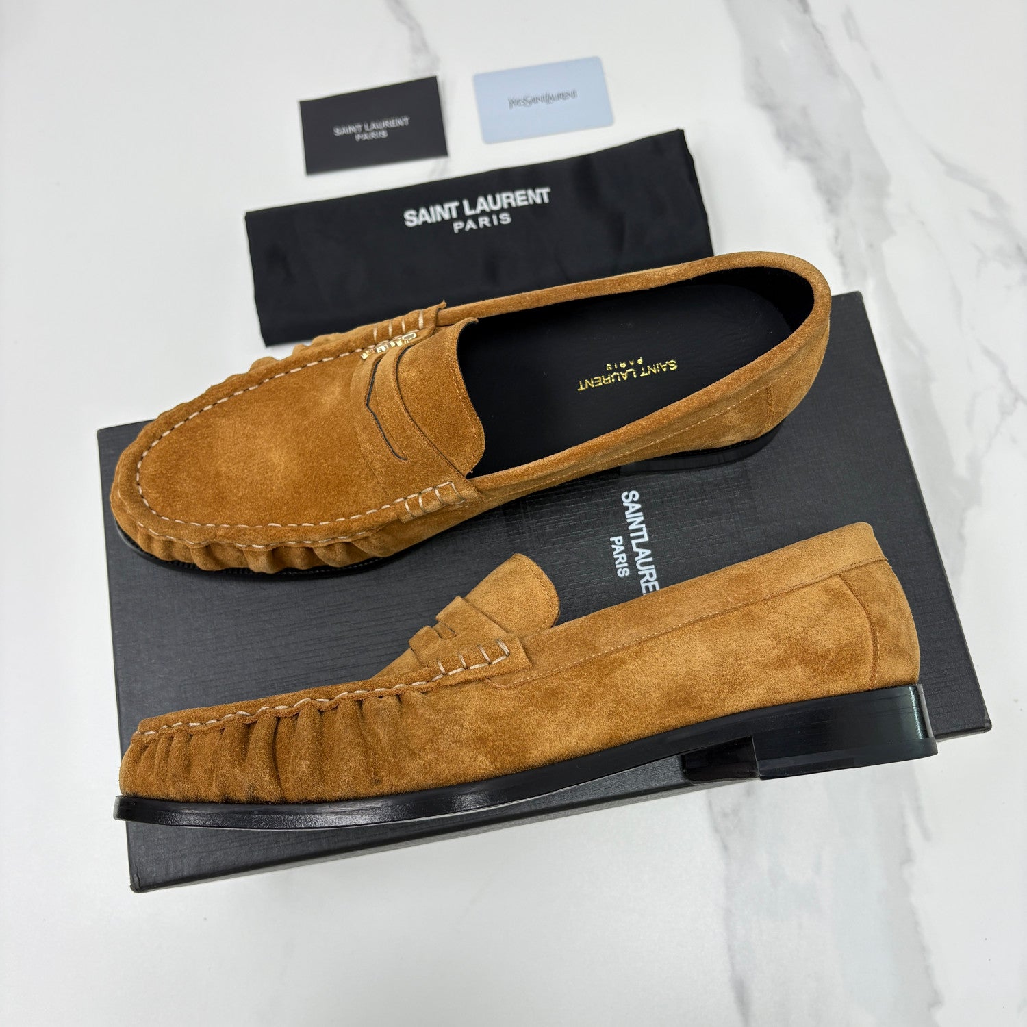 Saint Laurent LE LOAFER Supple in Suede in Brown #383805