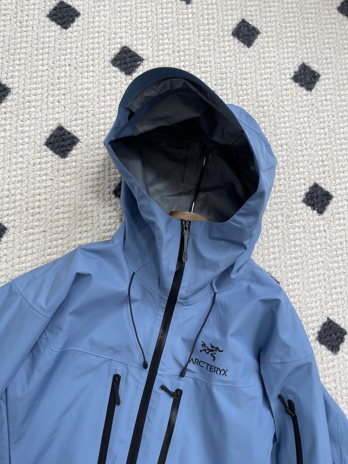 Arcteryx Autumn And Winter Solid Color Zipper Waterproof Windproof Long-Sleeved Hooded Jacket #73669