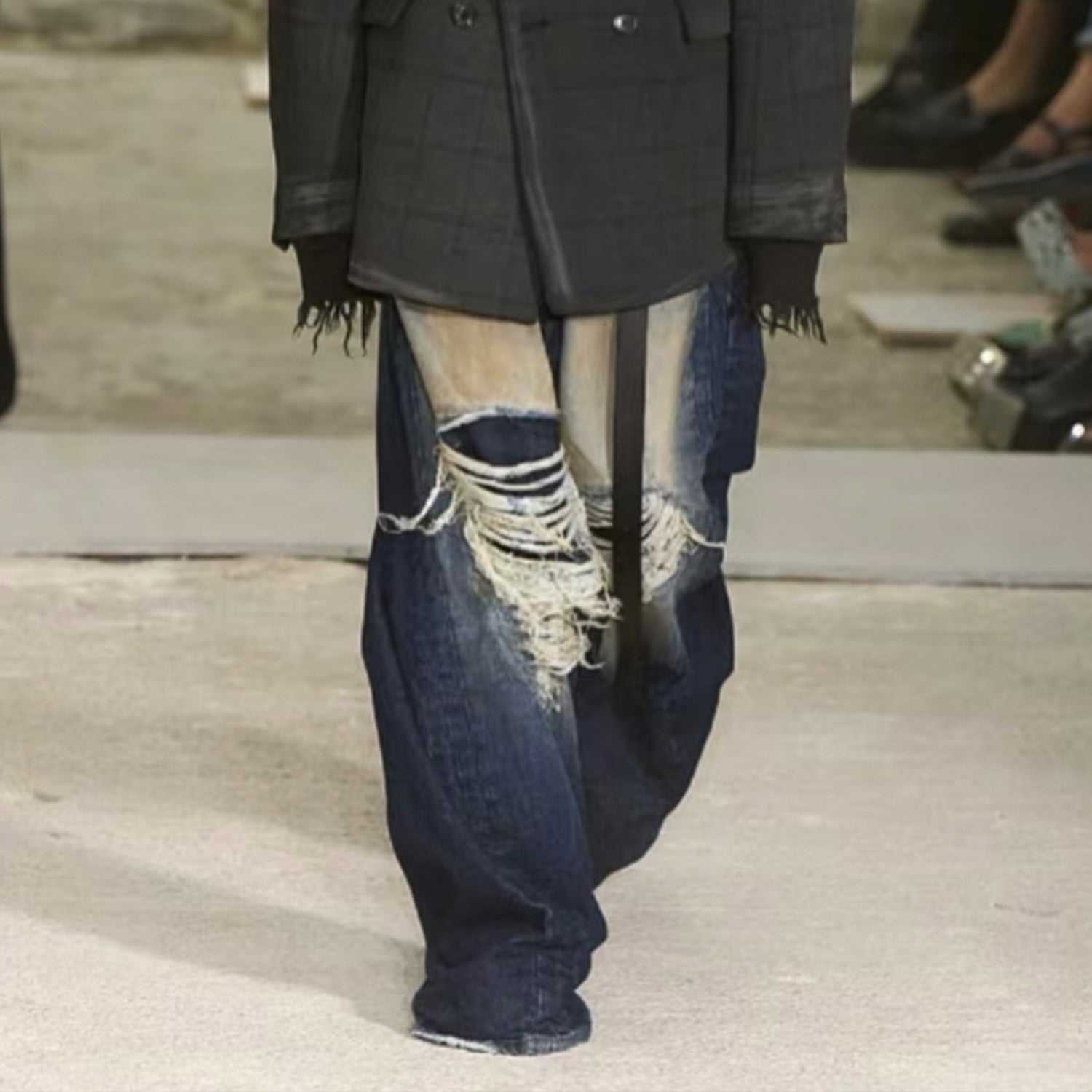 Vetements Men's Spring And Summer High-waisted Wide-leg Destruction Jeans Trend Retro Wide-leg Straight Pants Ngvp #1714
