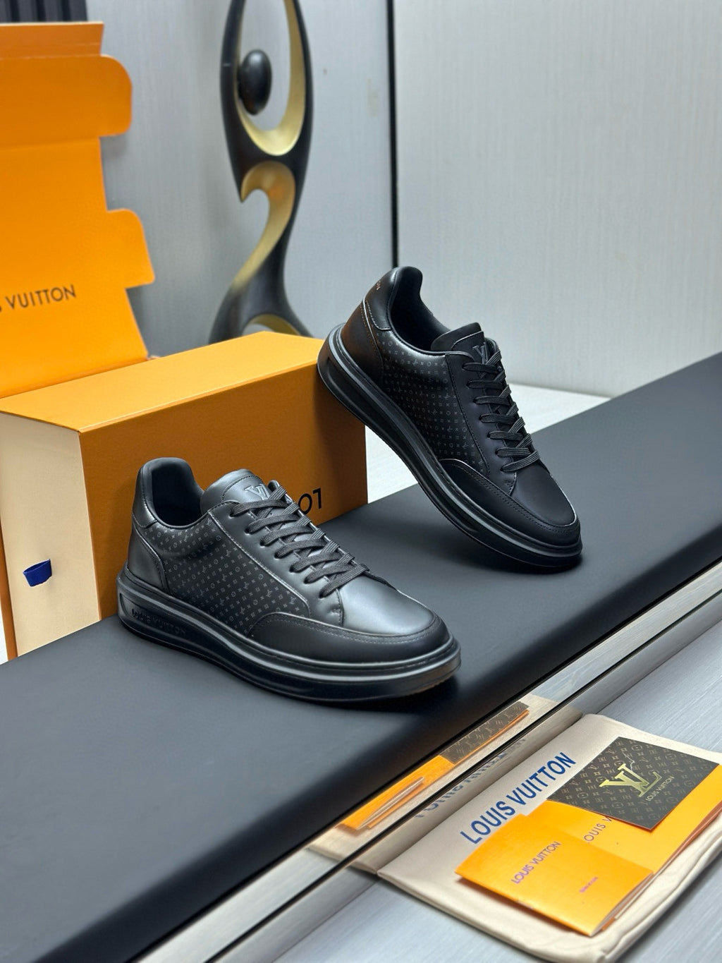 Louis Vuitton BEVERLY HILLS Men's and Women's Spring/Summer Fashion Casual Round Toe Lace-Up Solid Color Denim Leather Fabric Casual Shoes Sneakers Shoes #78446