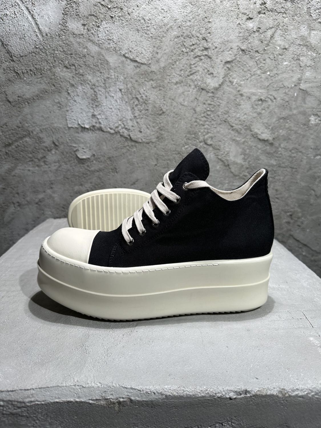 Rick Owens Men's And Women's Autumn/winter Round Toe Lace-up Fashion Cotton Canvas Thick Sole Low Top Shoes #78137