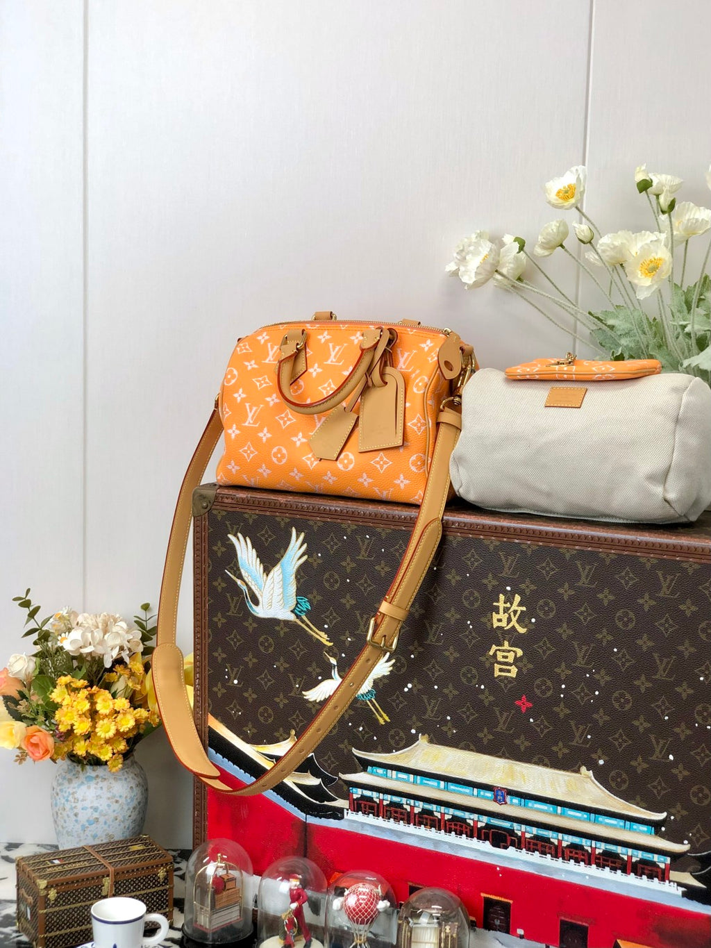 Louis Vuitton Women's Fashion Classic Cream Orange Logo Zipper Closure Leather Shoulder Bag Handbags In Small Medium And Large Sizes Crossbody Bag Bags #78653