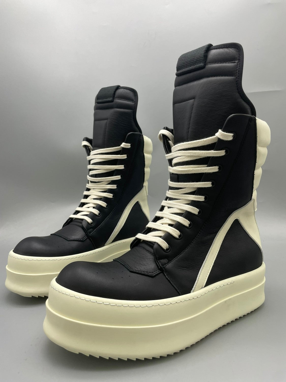 Rick Owens Men's And Women's Black And White Inverted Triangle High Top Lace Up Cowhide Shoes #77917