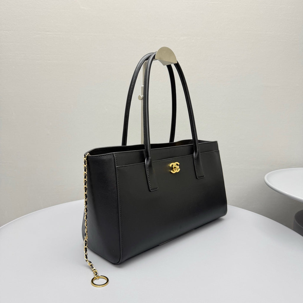 Chanel Small Shopping Bag Calfskin Gold-tone Metal #381318
